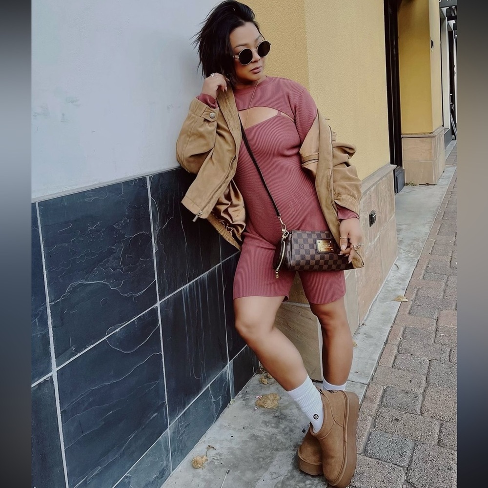 F21 Mauve Ribbed Onesie & Bolero Set